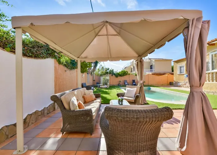 Guzman - Thalea Villa